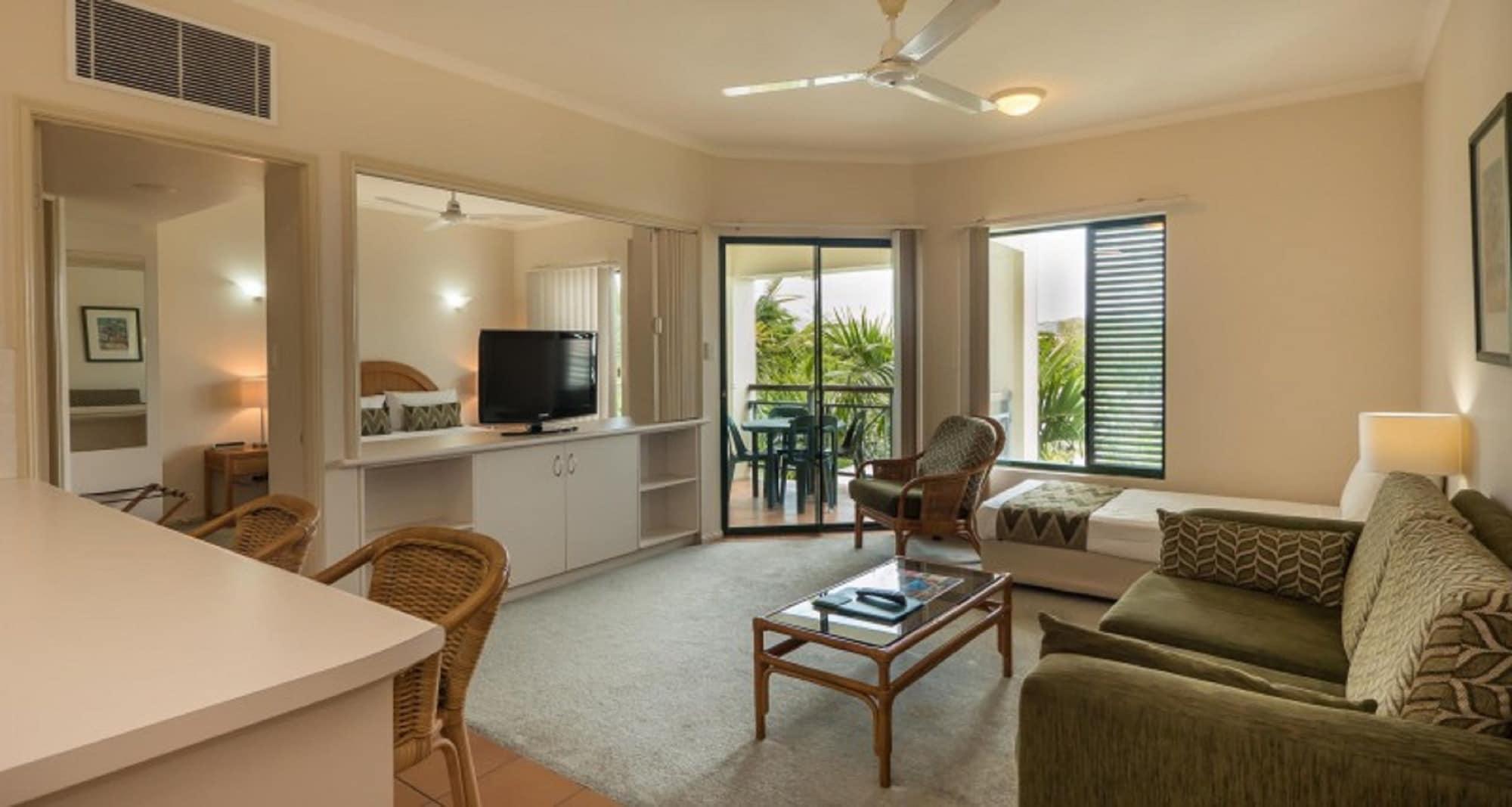 Tropic Towers Apartments Cairns Buitenkant foto
