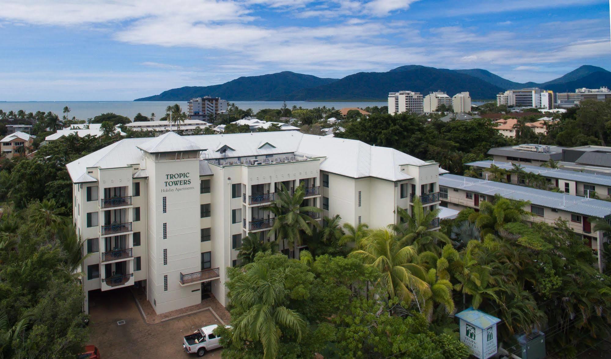 Tropic Towers Apartments Cairns Buitenkant foto