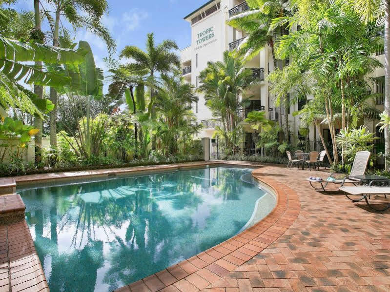 Tropic Towers Apartments Cairns Buitenkant foto